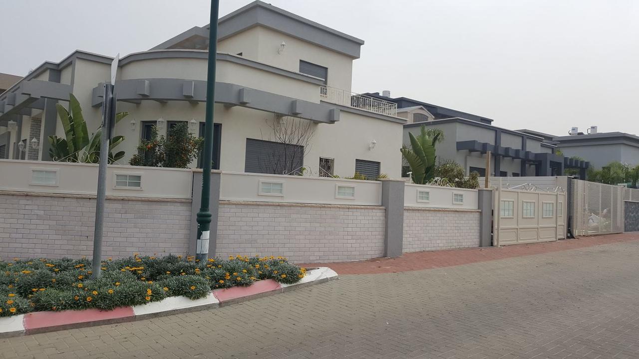 Regina'S Place Or Akiva Exterior foto