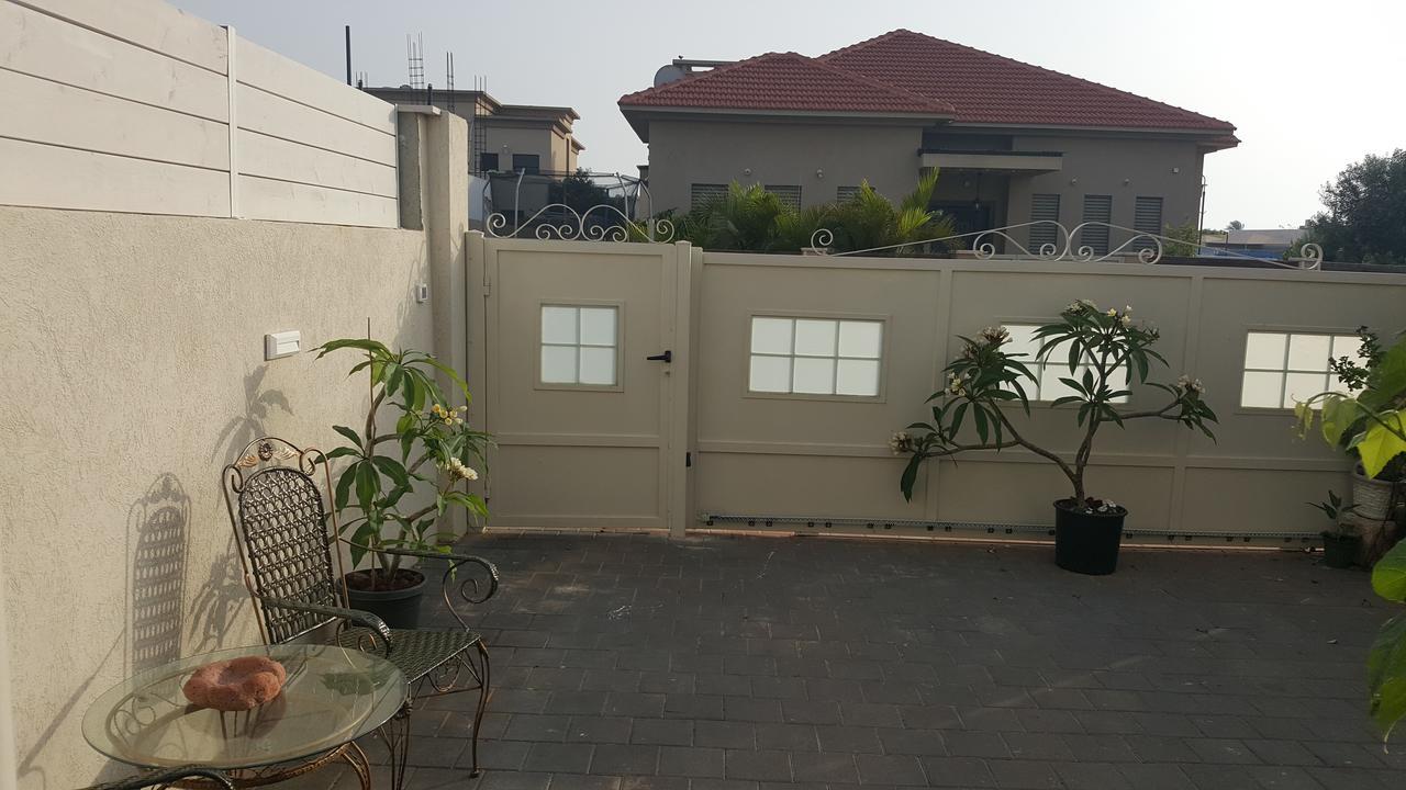Regina'S Place Or Akiva Exterior foto